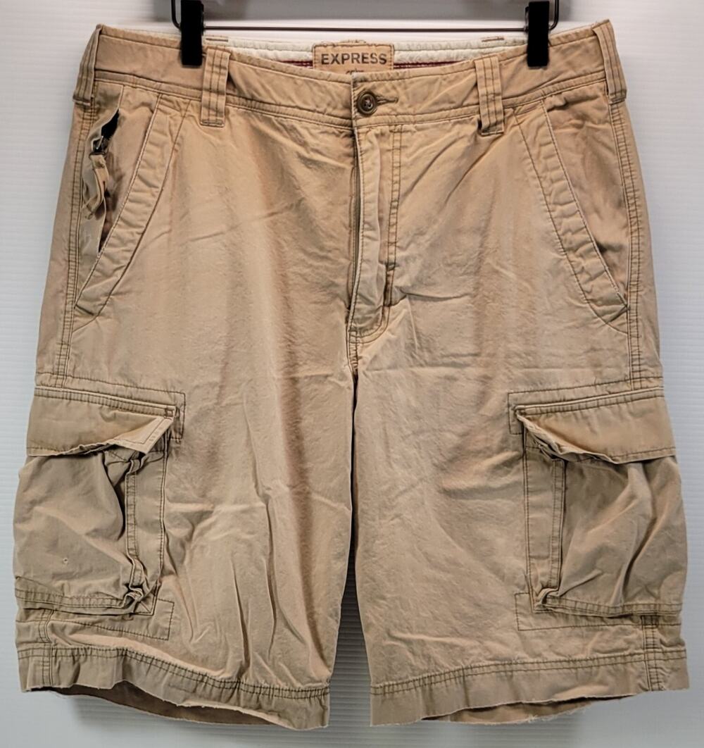 F4) Express Men's 32 Distressed Khaki Cargo Shorts Cotton